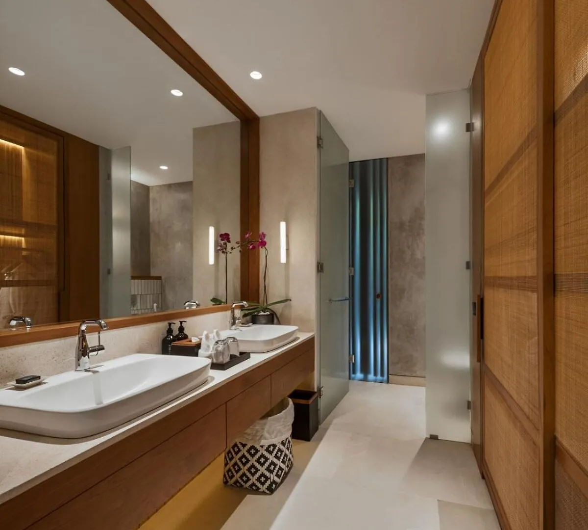 Villa Toro Spacious 6Br Walk To Beach Canggu  Indonesia